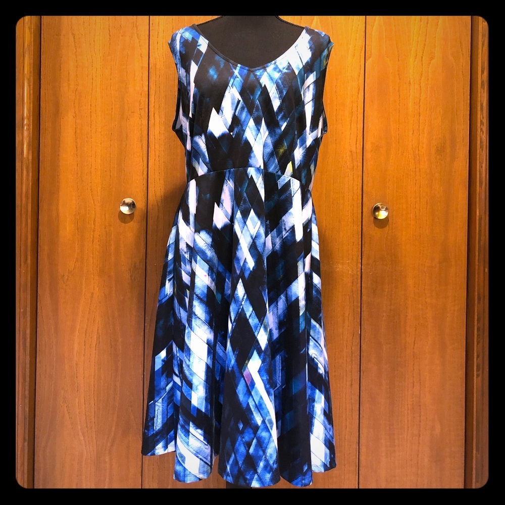 Printed Juliet Dress